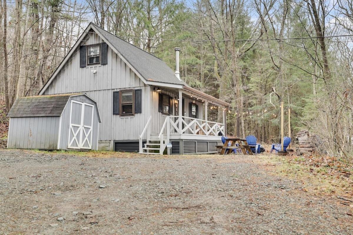 Little Gray Cabin