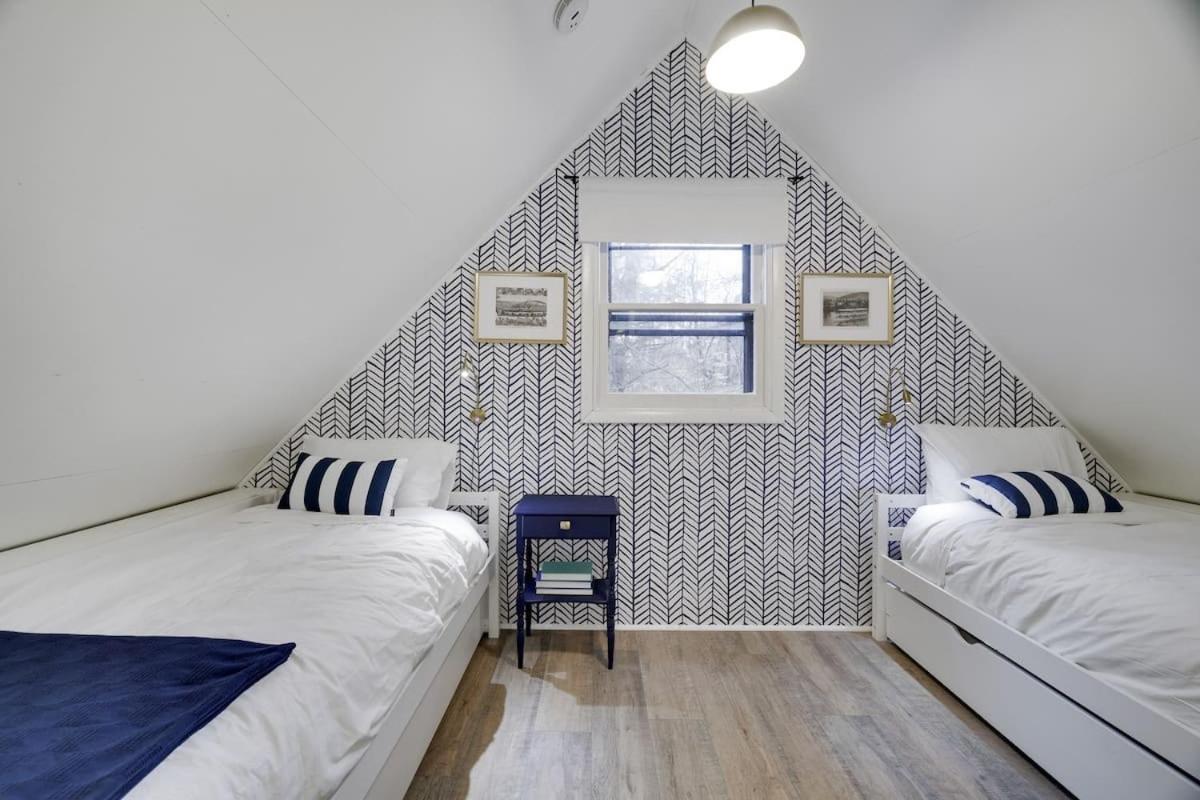 Little Gray Cabin Holiday home